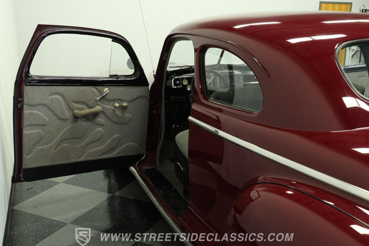 1947 Plymouth Special Deluxe Restomod