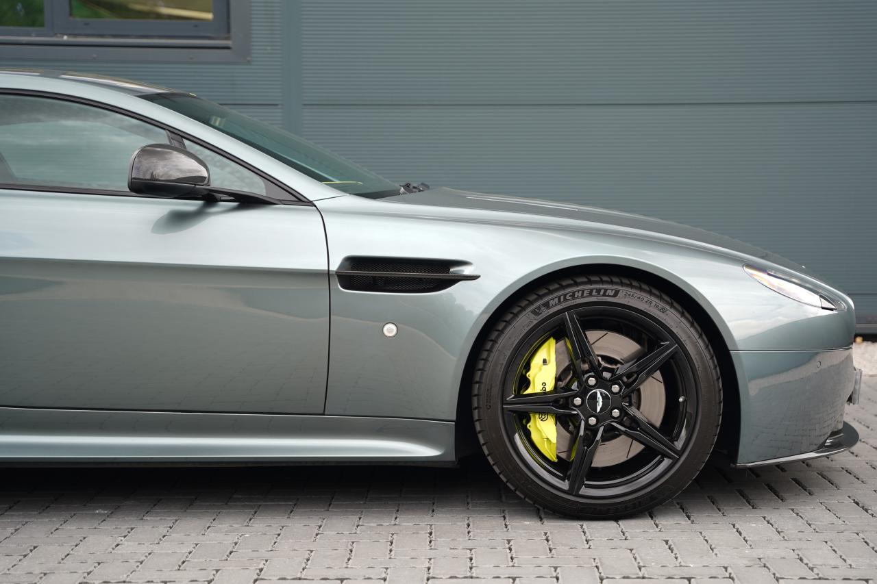 2018 Aston Martin V8 Vantage