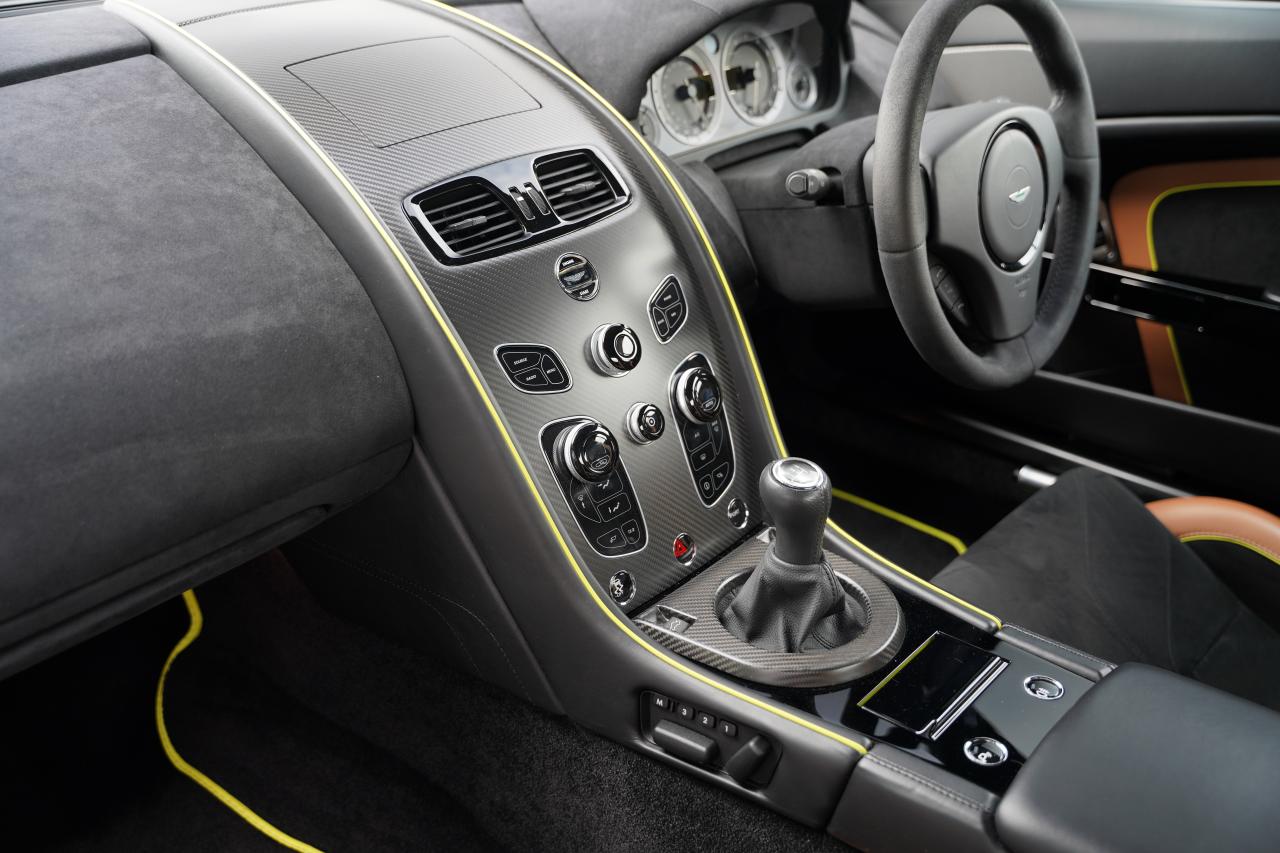 2018 Aston Martin V8 Vantage