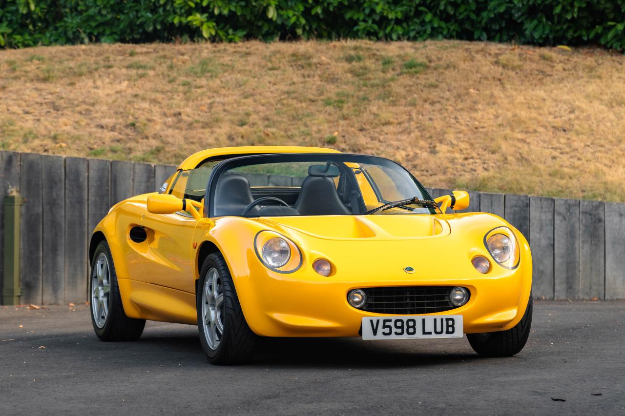 1999 Lotus Elise S1