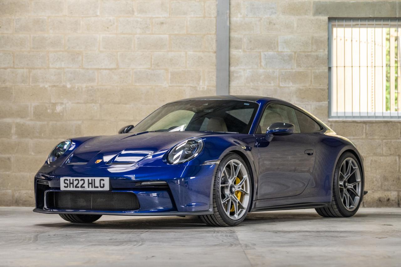 2022 Porsche 911 (992) GT3 Touring