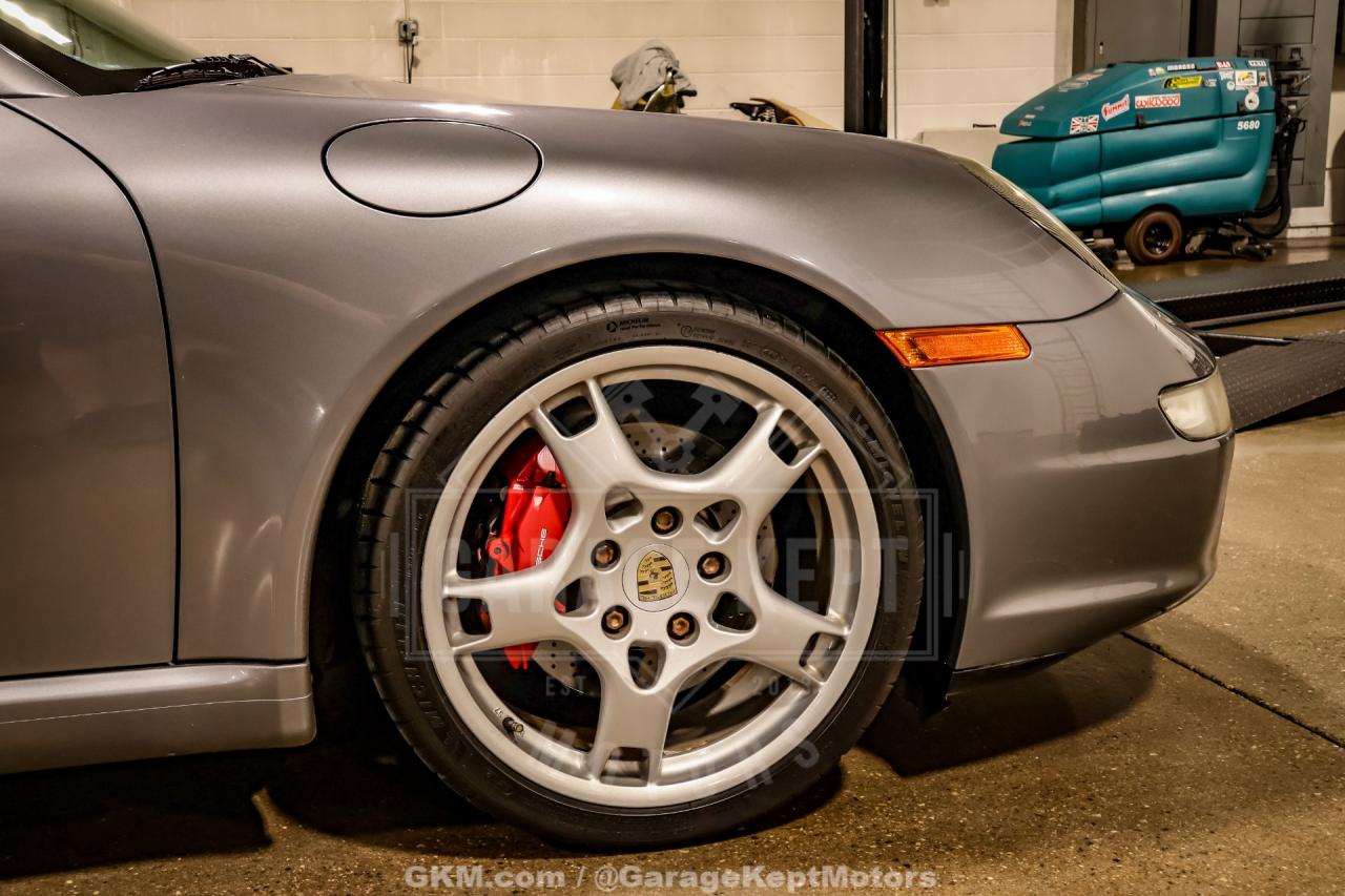 2005 Porsche 911