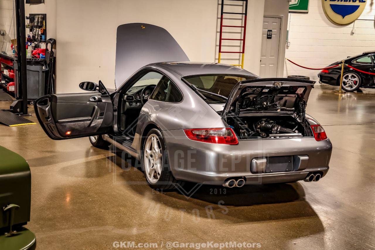 2005 Porsche 911