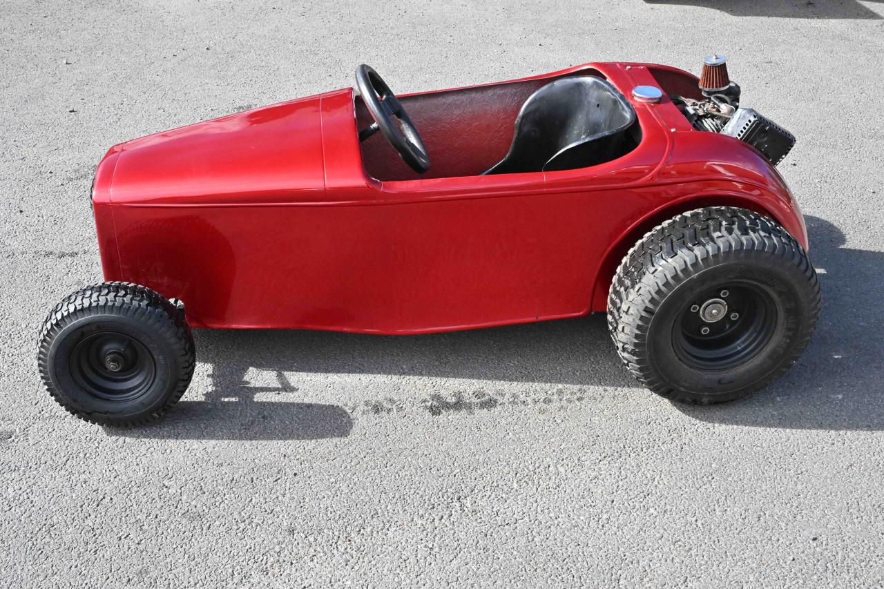 Model: Child's Go Kart Child's Go Kart