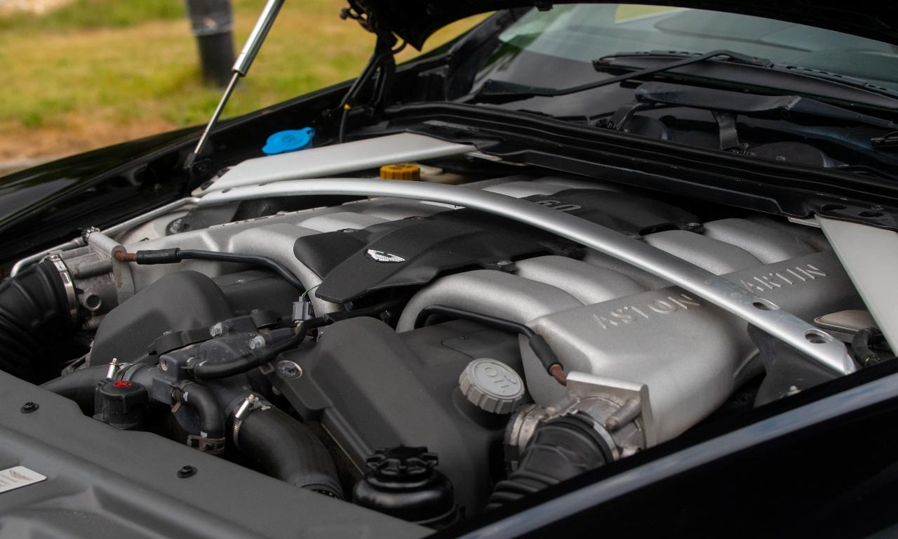 2006 Aston Martin DB9 Volante