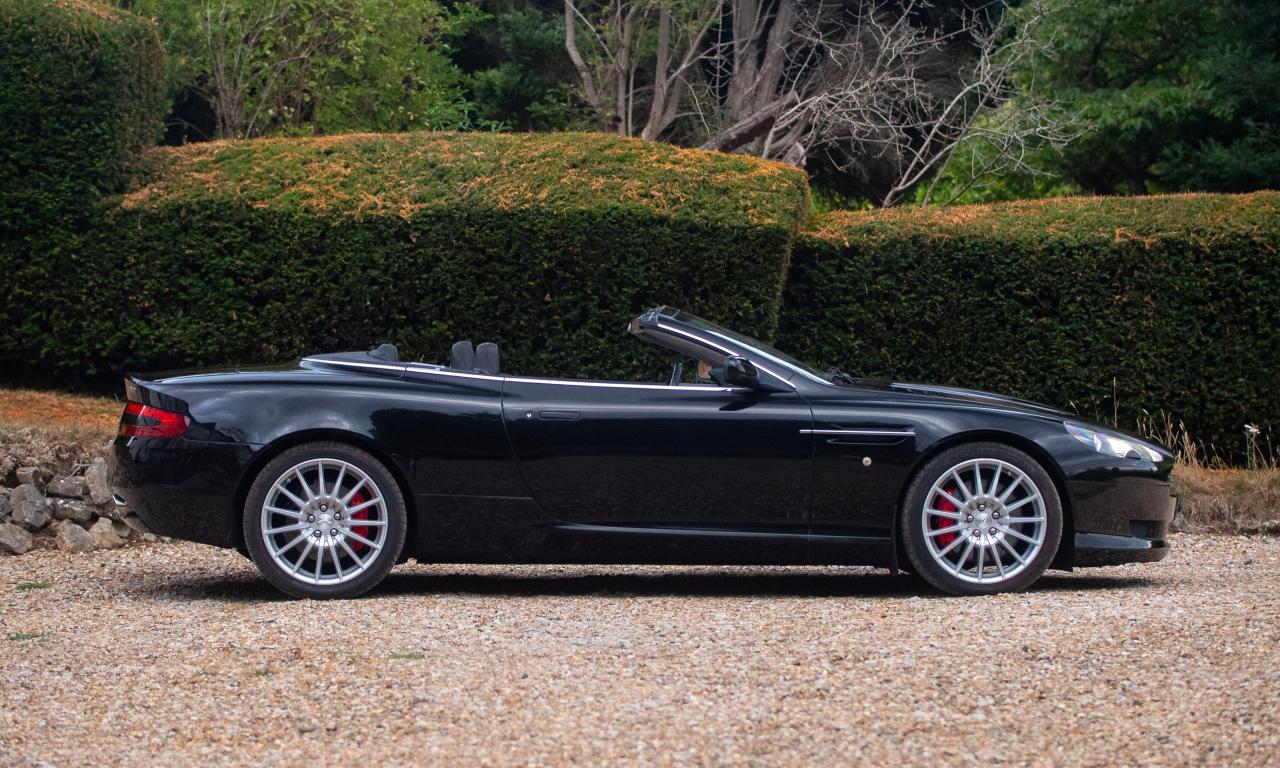 2006 Aston Martin DB9 Volante