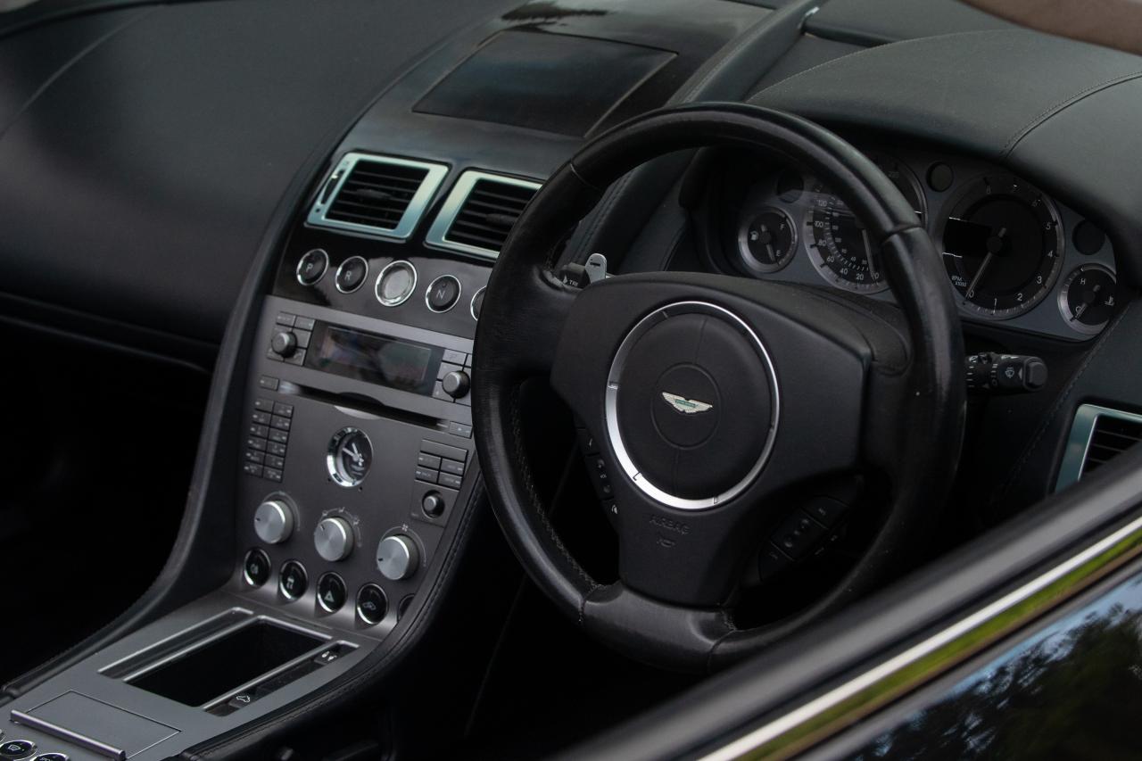 2006 Aston Martin DB9 Volante