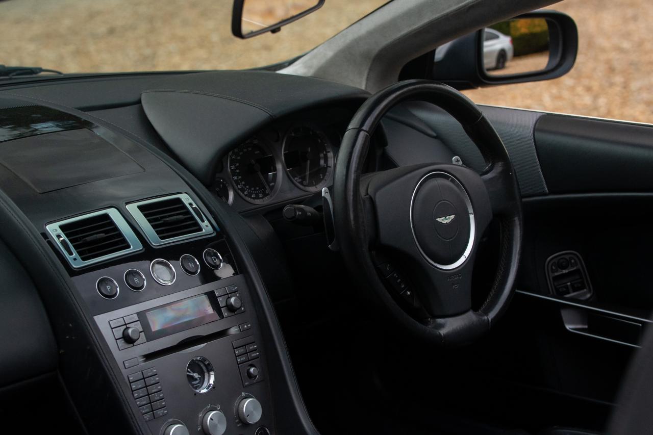 2006 Aston Martin DB9 Volante