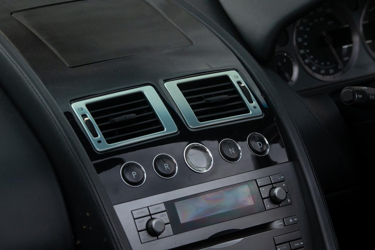 2006 Aston Martin DB9 Volante