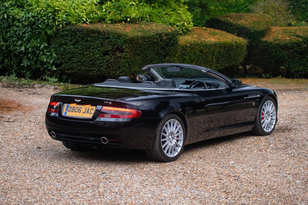 2006 Aston Martin DB9 Volante