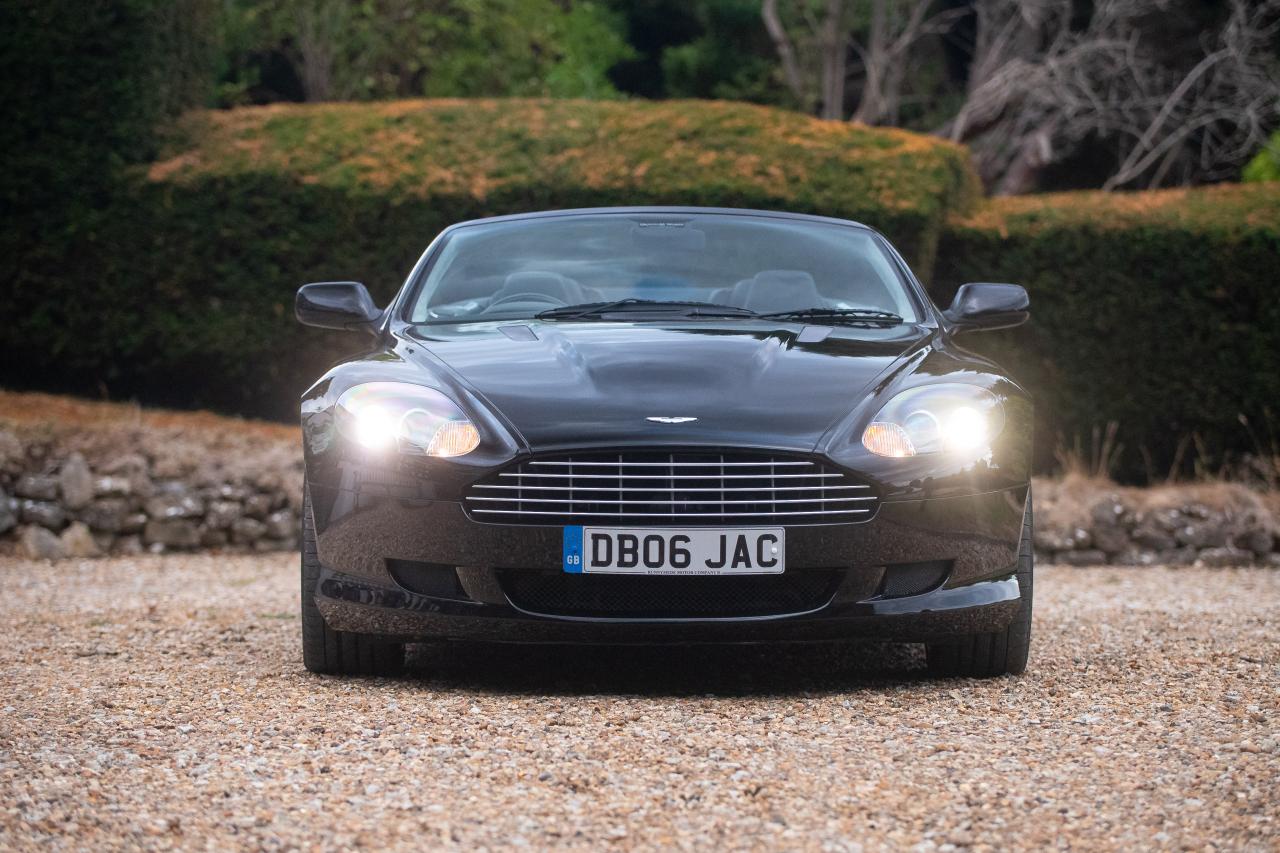 2006 Aston Martin DB9 Volante