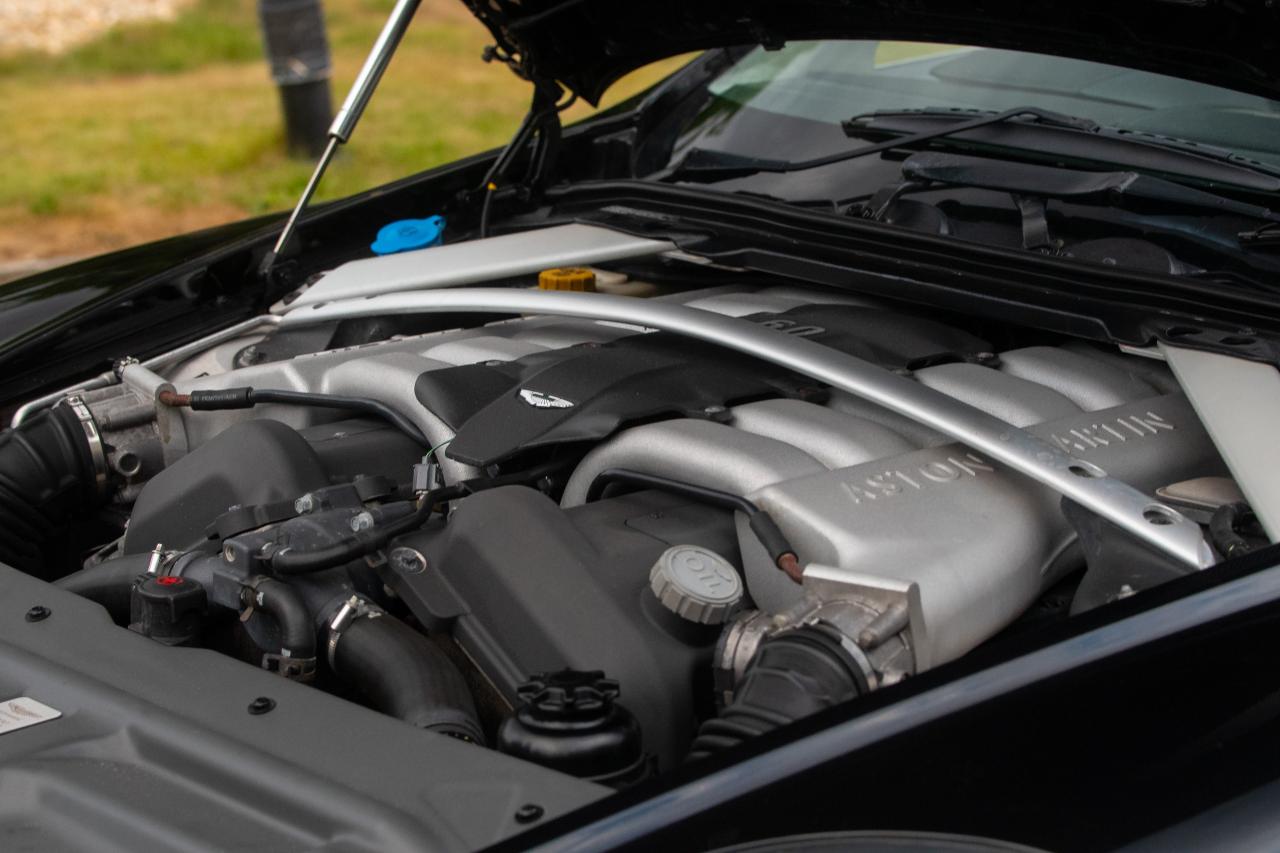 2006 Aston Martin DB9 Volante