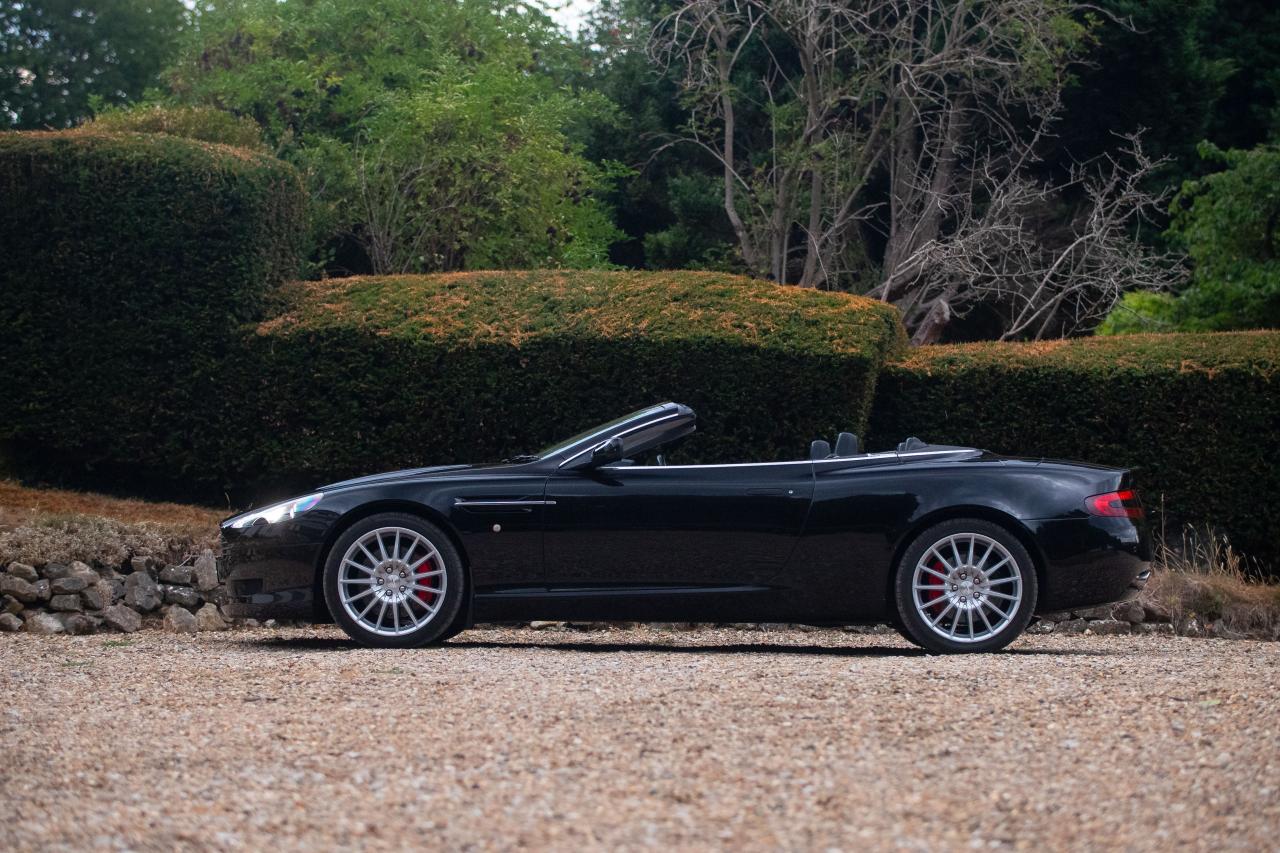 2006 Aston Martin DB9 Volante