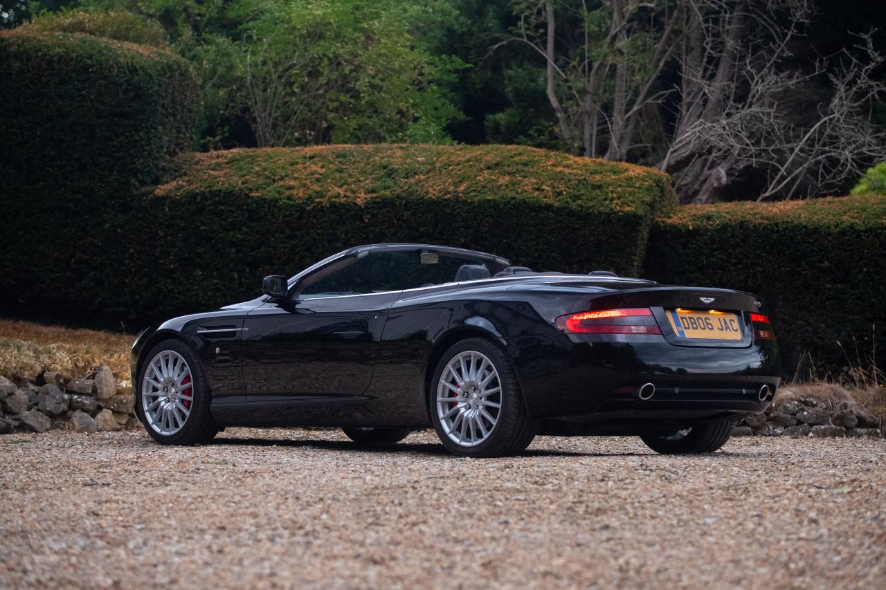 2006 Aston Martin DB9 Volante