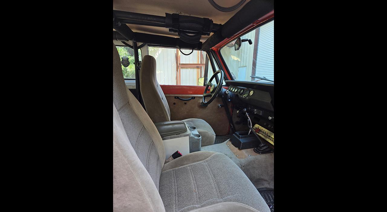 1975 International SCOUT II