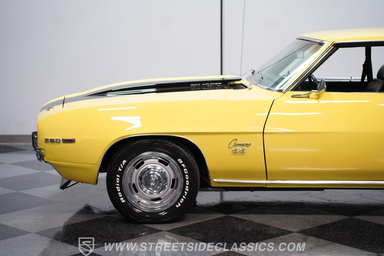 1969 Chevrolet Camaro SS 350 Tribute