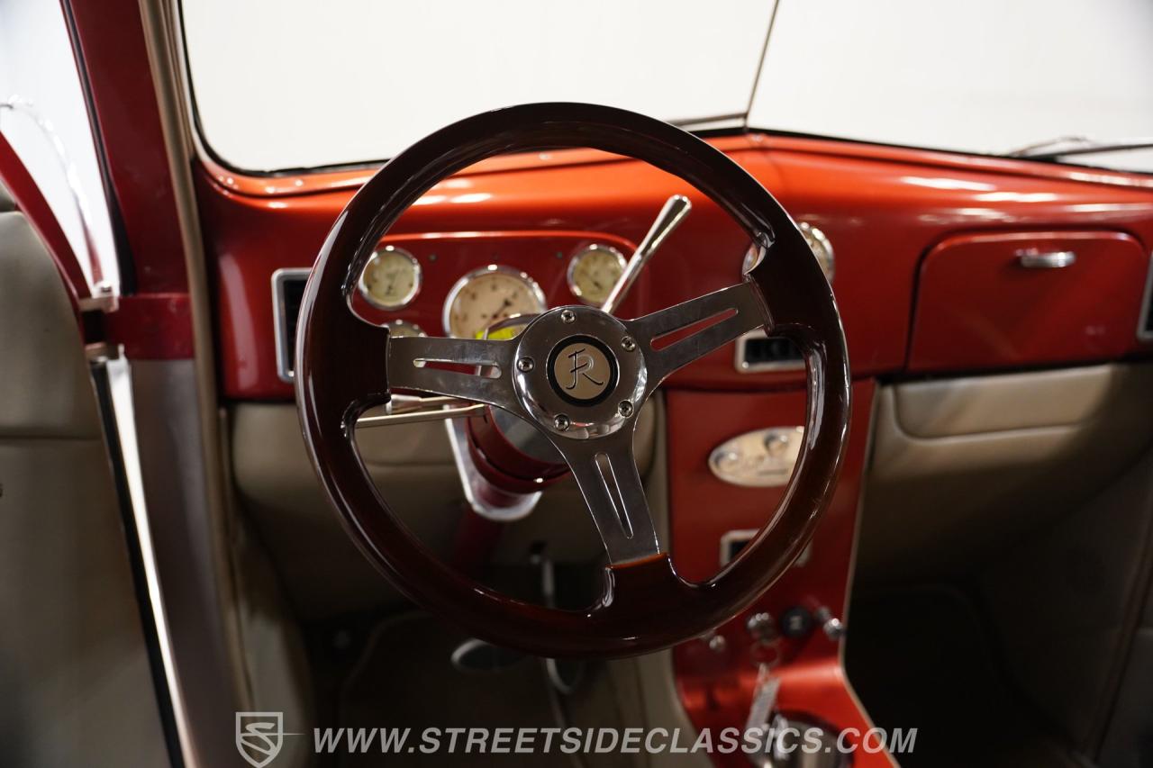 1937 Ford Tudor Slantback