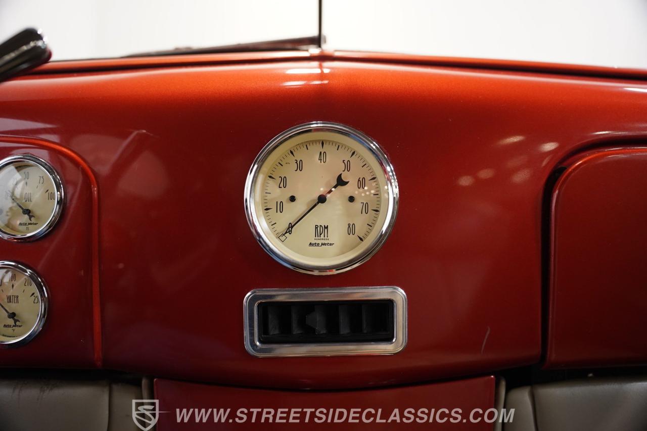 1937 Ford Tudor Slantback