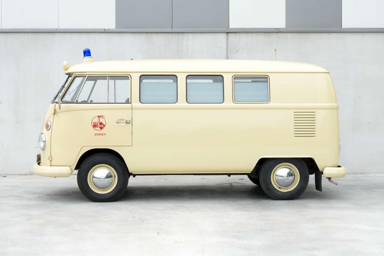 1966 Volkswagen Ambulance transporter
