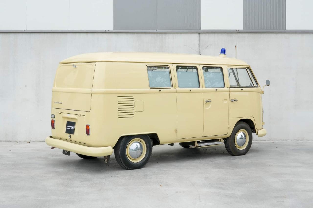 1966 Volkswagen Ambulance transporter