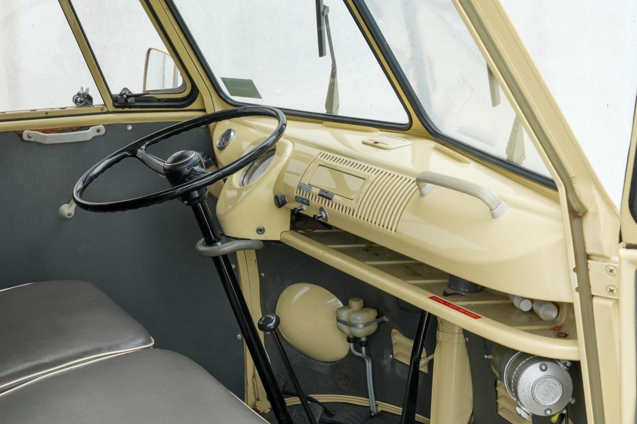 1966 Volkswagen Ambulance transporter
