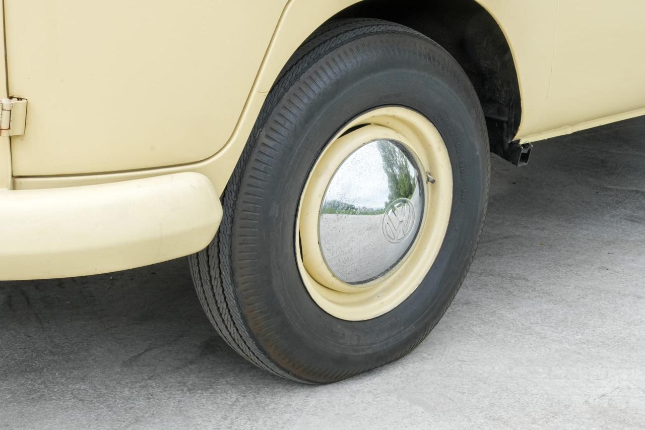 1966 Volkswagen Ambulance transporter