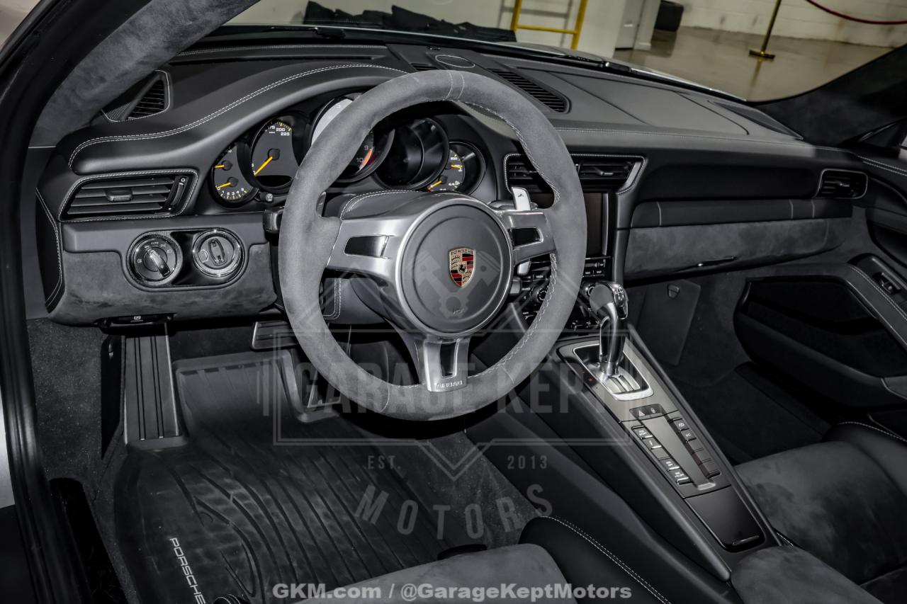 2016 Porsche 911
