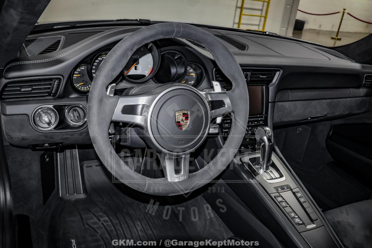 2016 Porsche 911