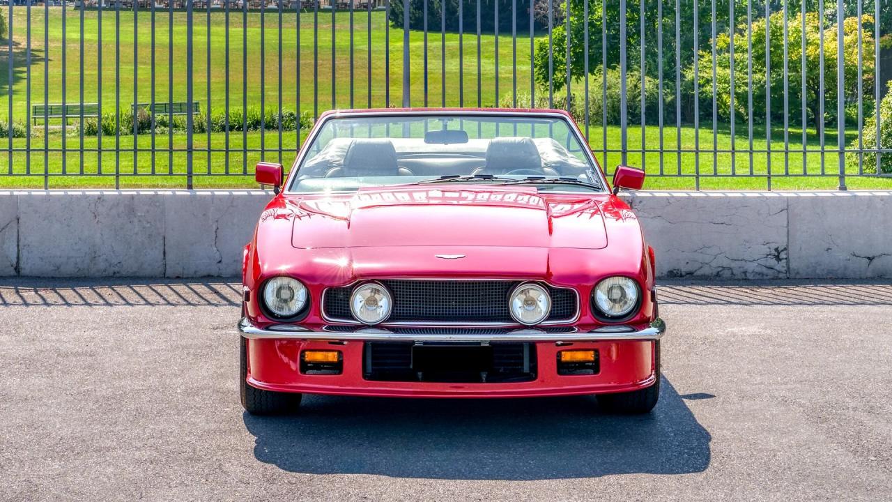 1986 Aston Martin V8 Volante