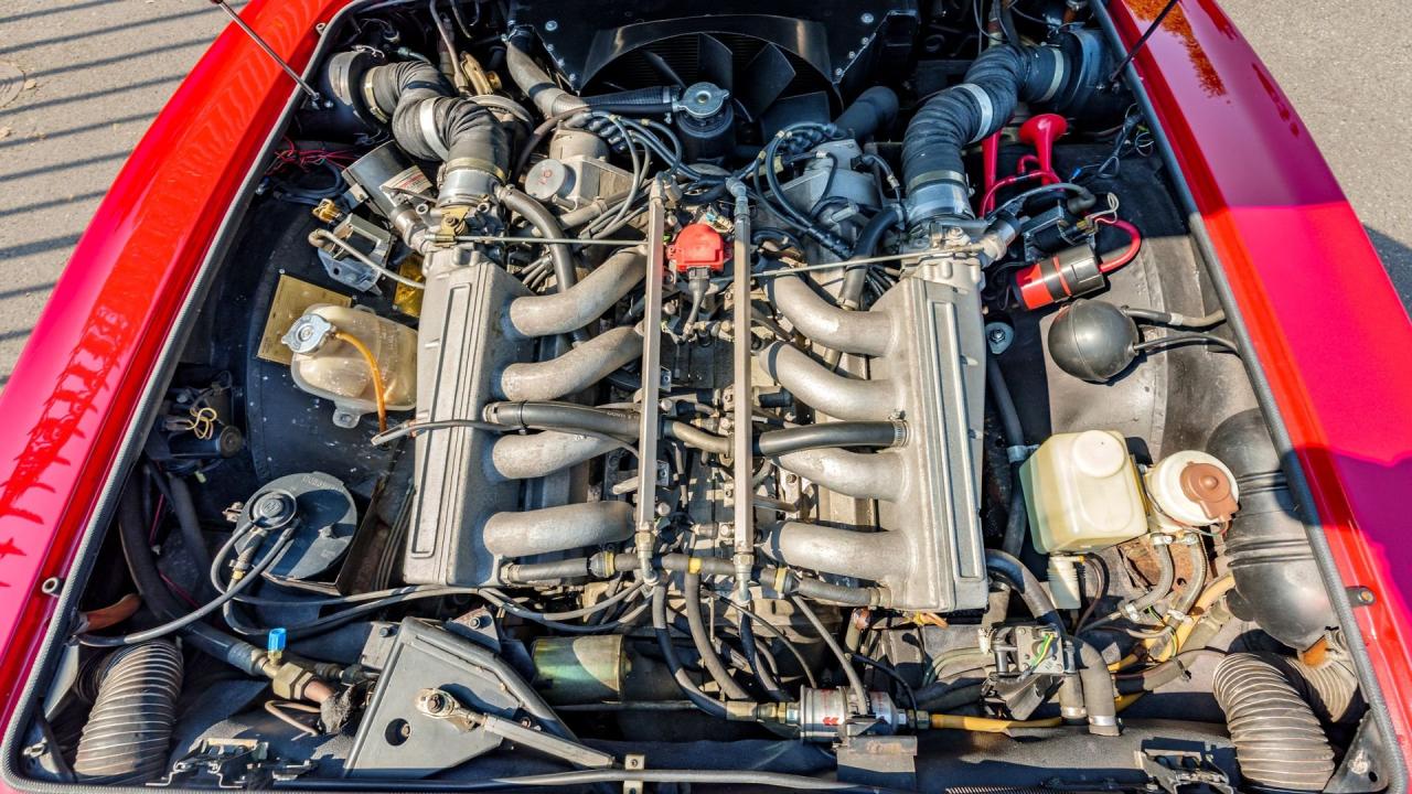 1986 Aston Martin V8 Volante