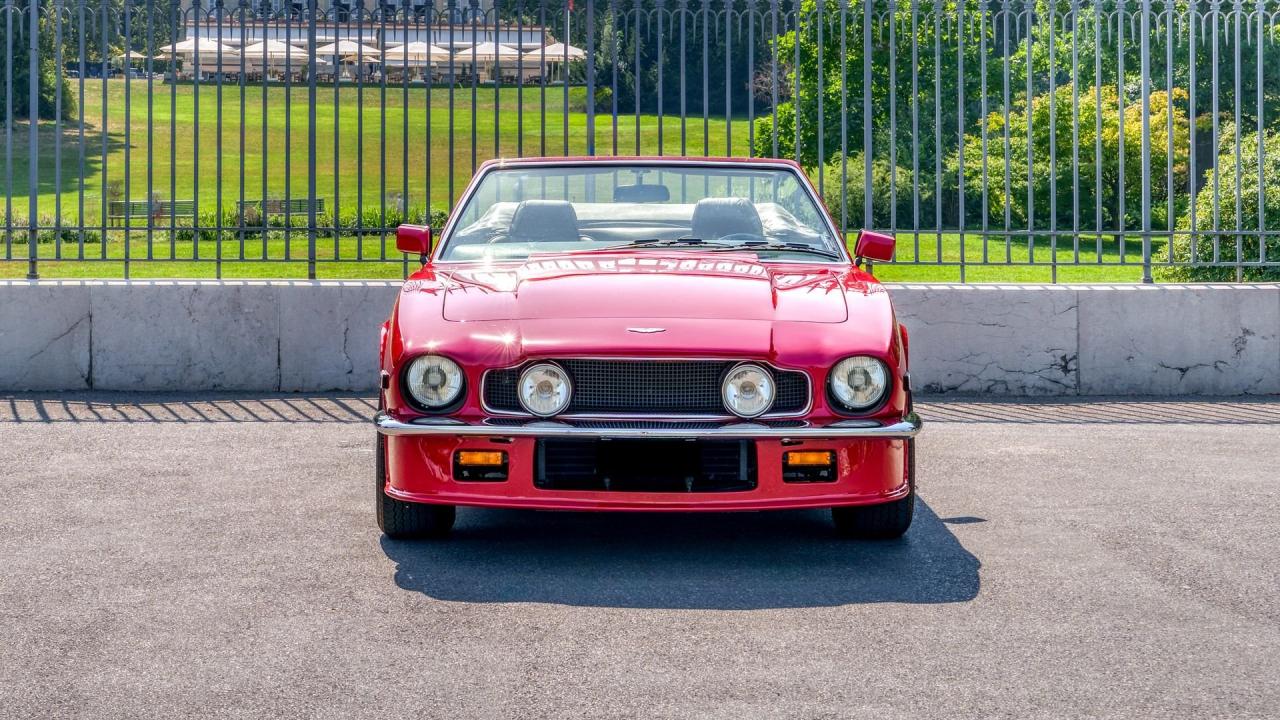 1986 Aston Martin V8 Volante