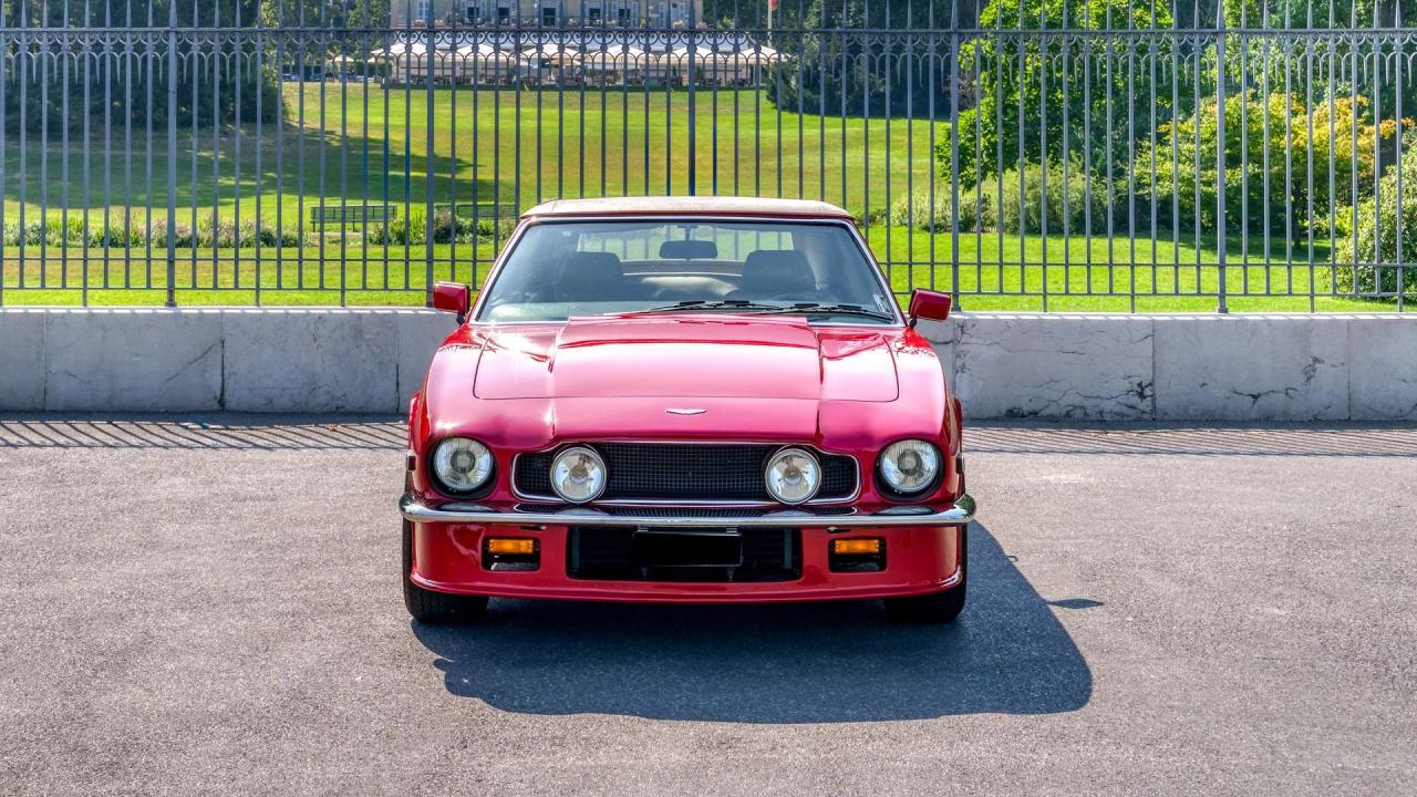 1986 Aston Martin V8 Volante