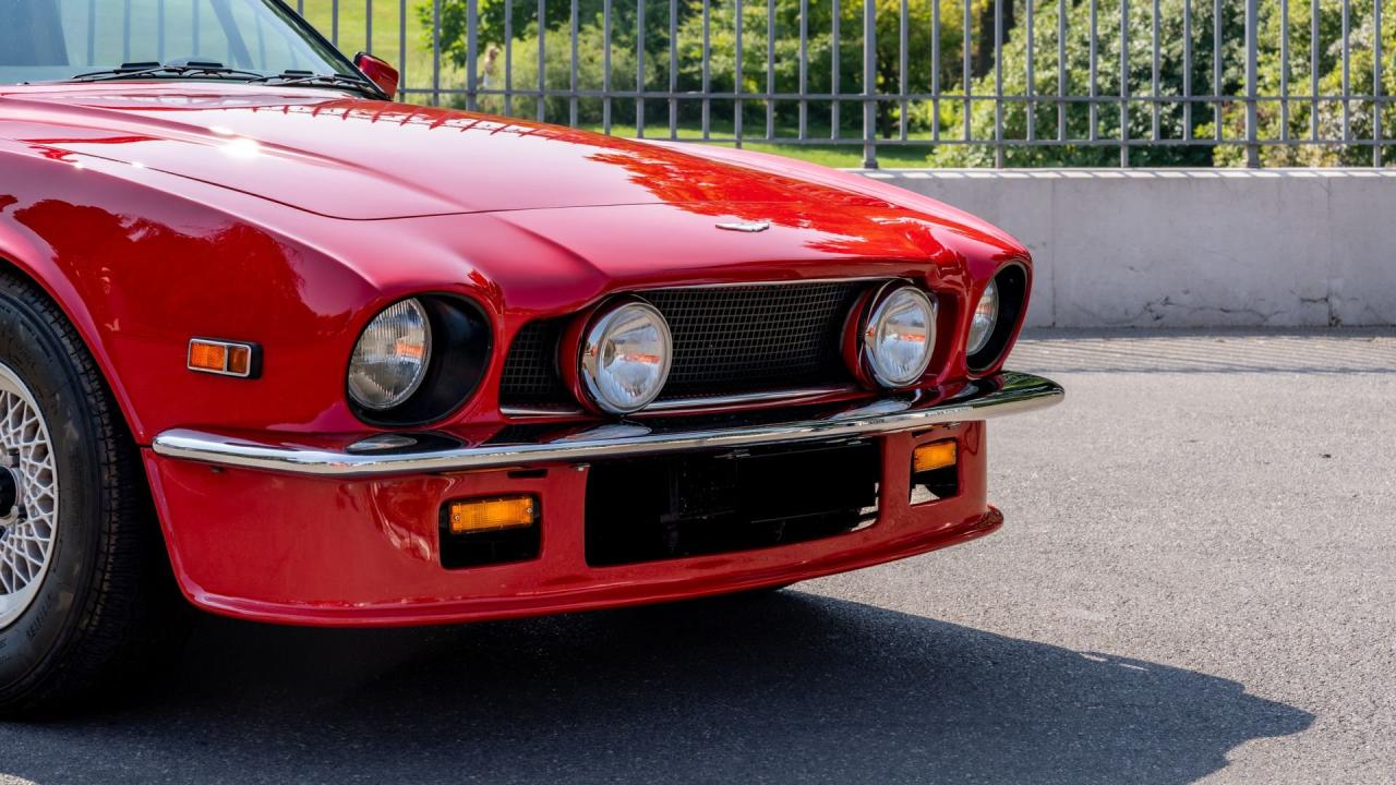 1986 Aston Martin V8 Volante