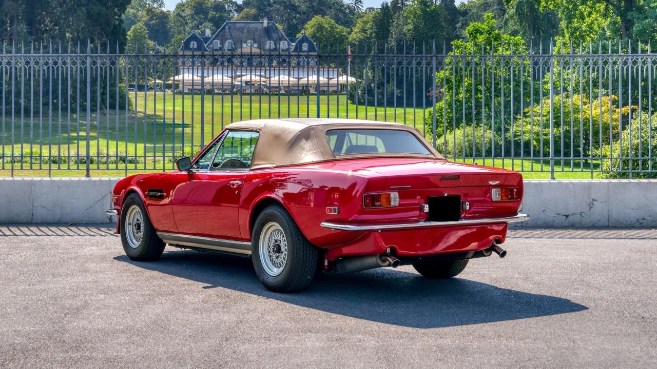 1986 Aston Martin V8 Volante