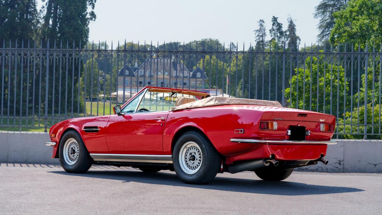1986 Aston Martin V8 Volante