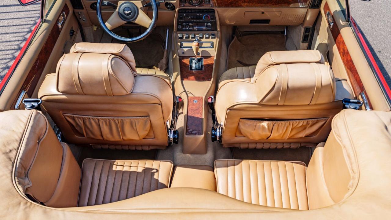 1986 Aston Martin V8 Volante