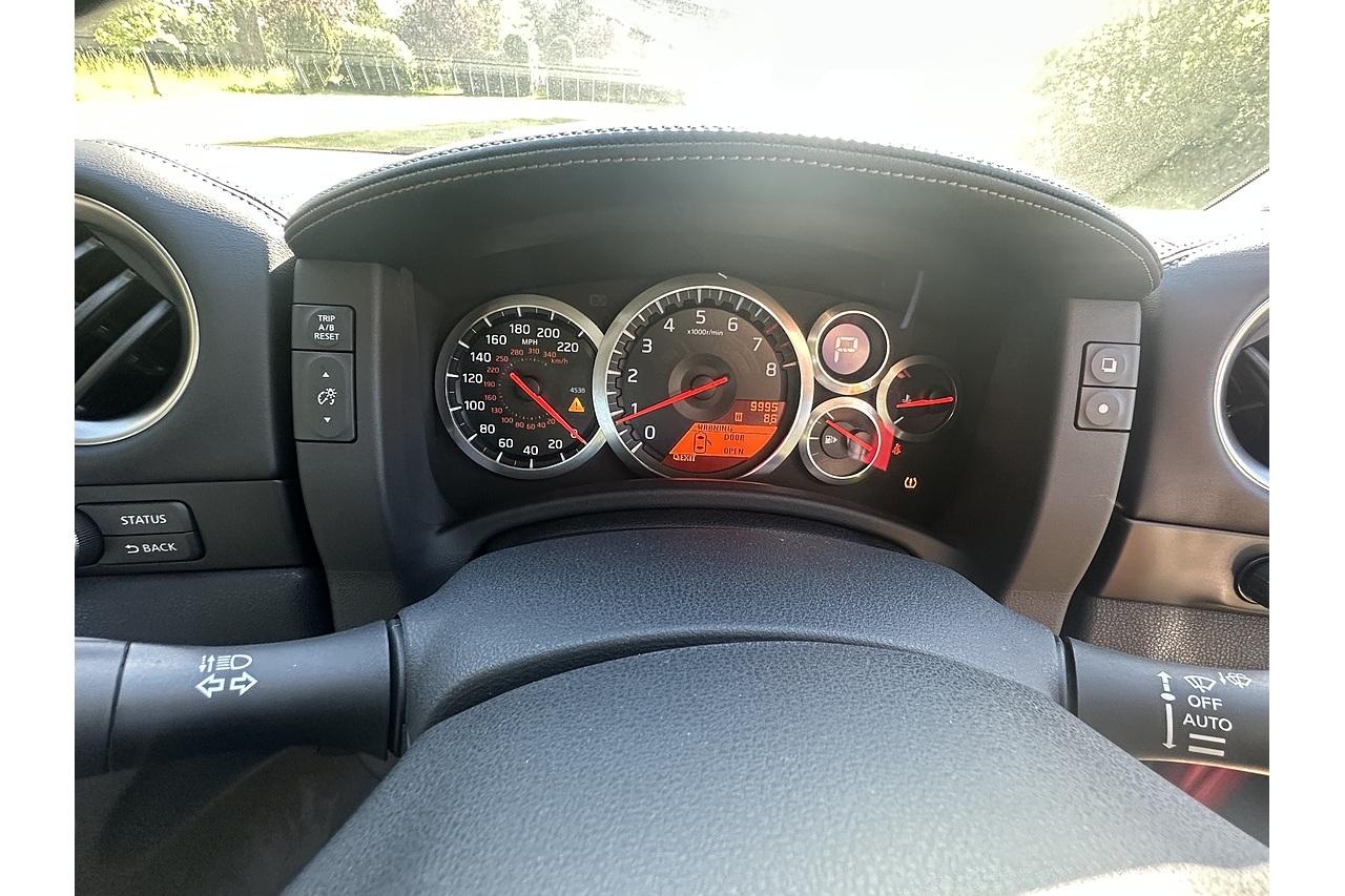 Nissan GT-R V6 Premium Edition