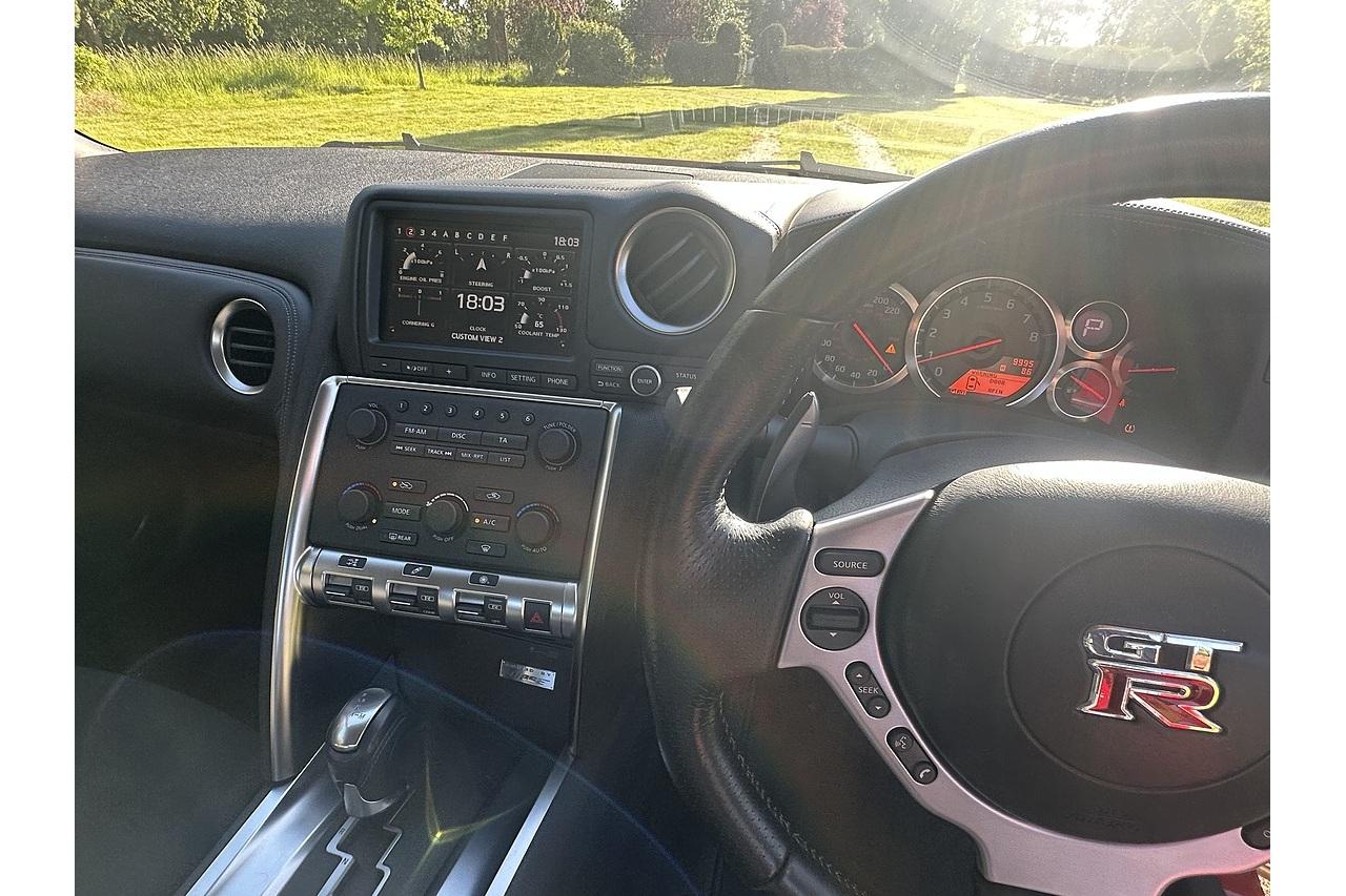 Nissan GT-R V6 Premium Edition