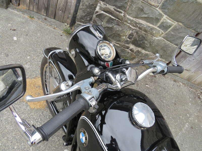 1963 BMW R60