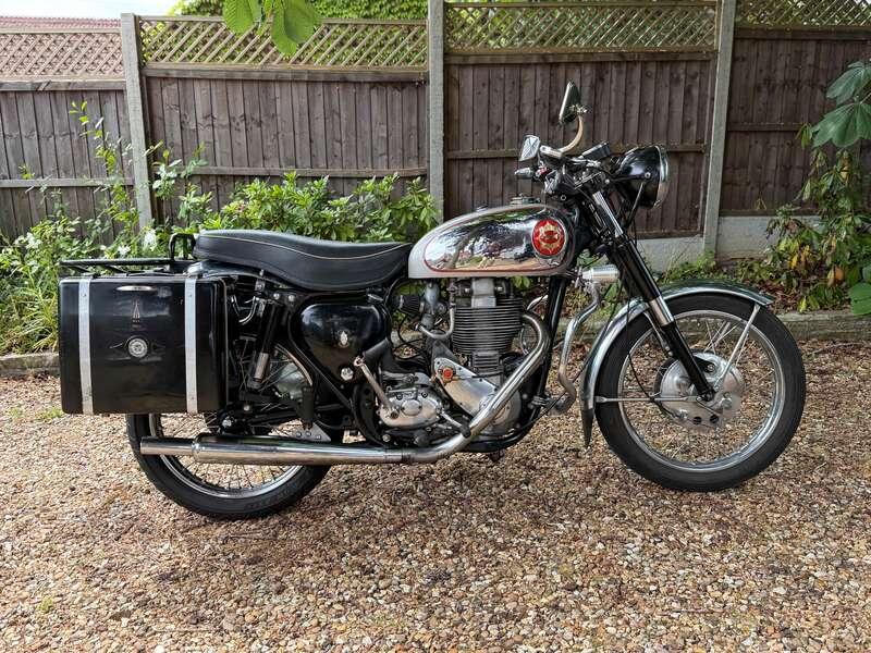 1958 BSA DBD34 GOLD STAR