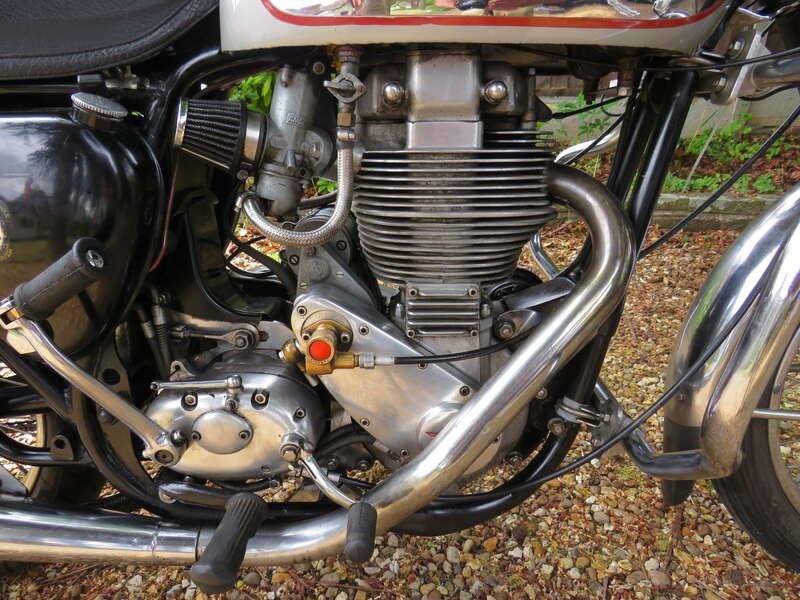 1958 BSA DBD34 GOLD STAR