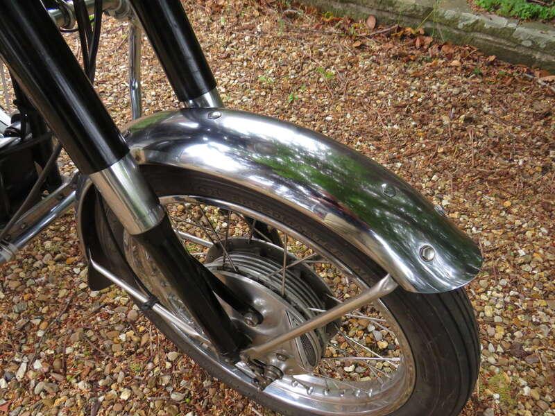 1958 BSA DBD34 GOLD STAR