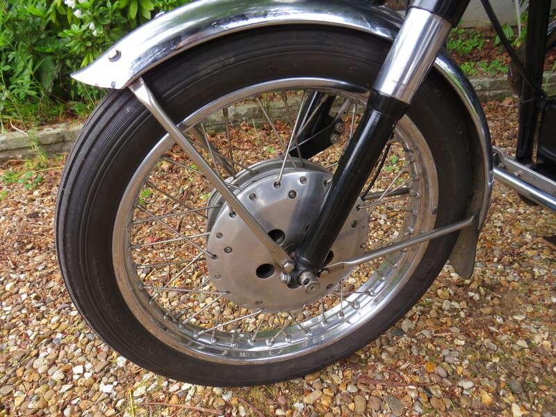 1958 BSA DBD34 GOLD STAR