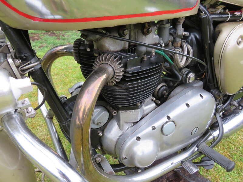 1960 BSA A10 GOLDEN FLASH
