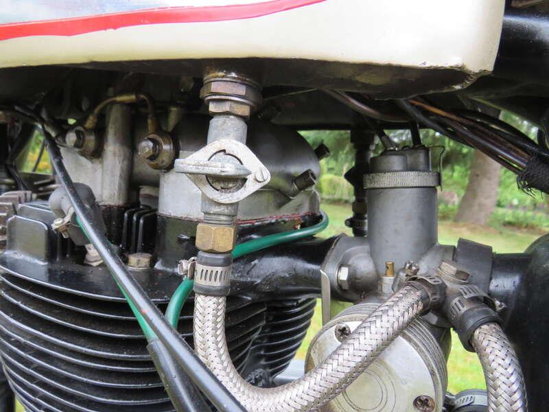 1960 BSA A10 GOLDEN FLASH