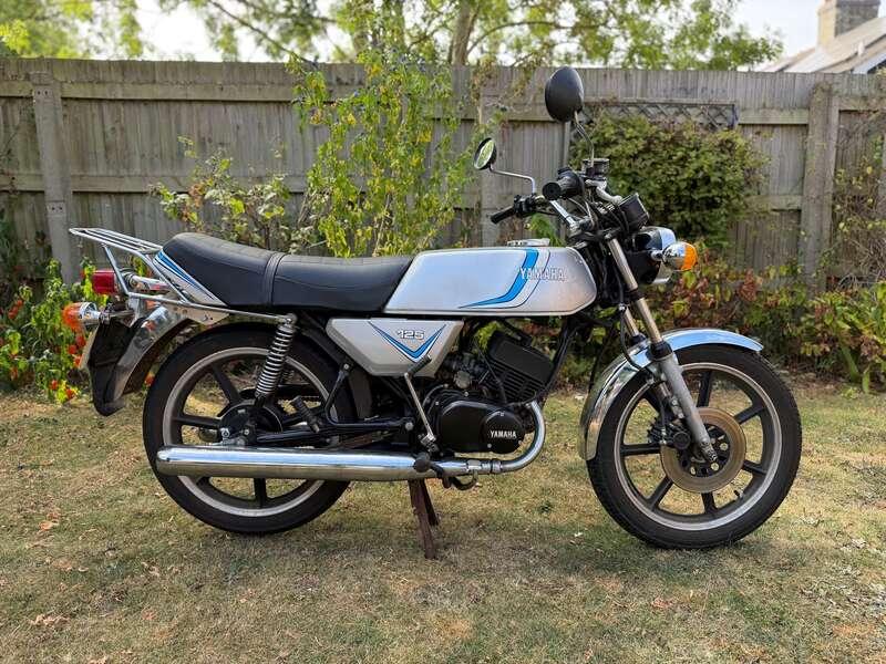 1981 Yamaha RD125DX