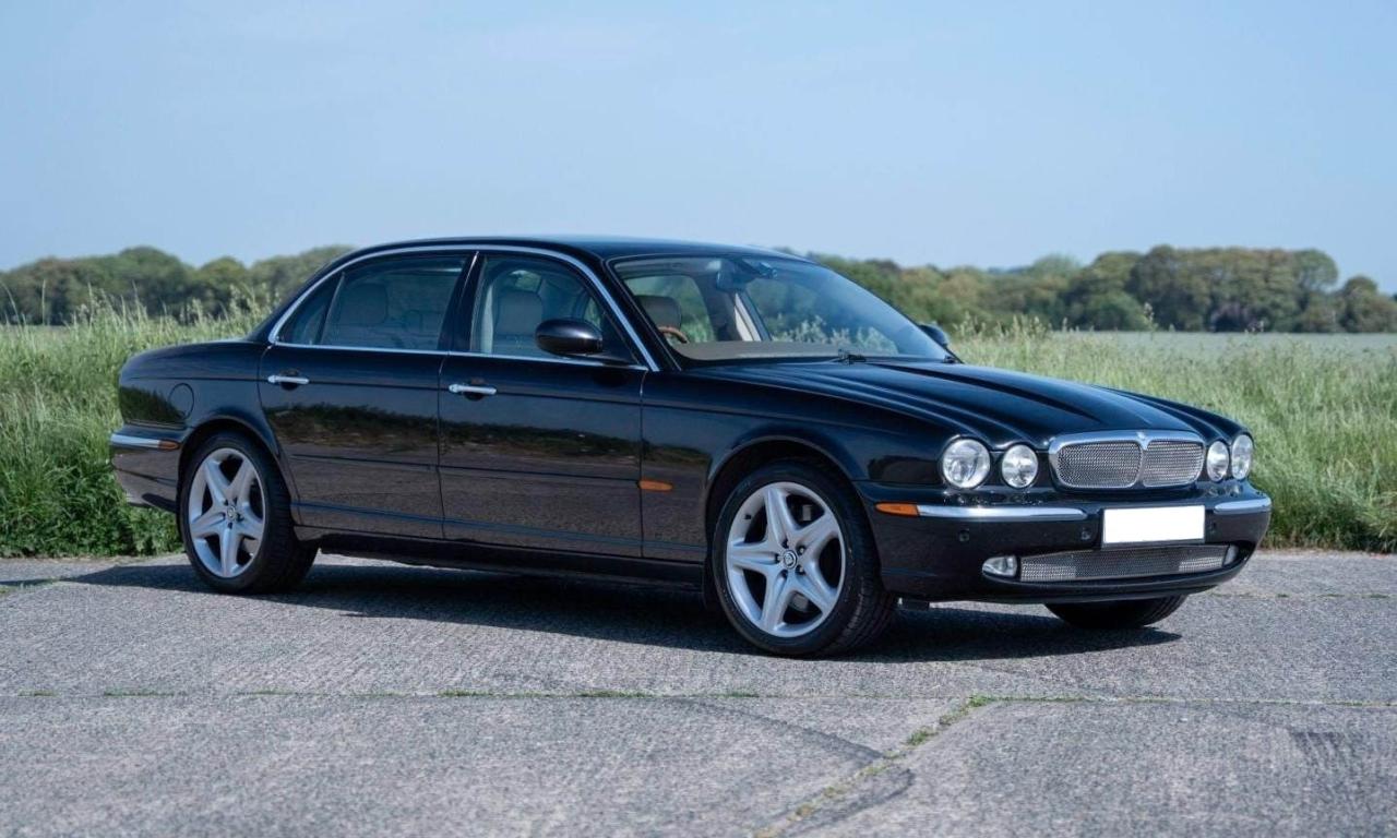 2004 Jaguar XJ SUPER V8