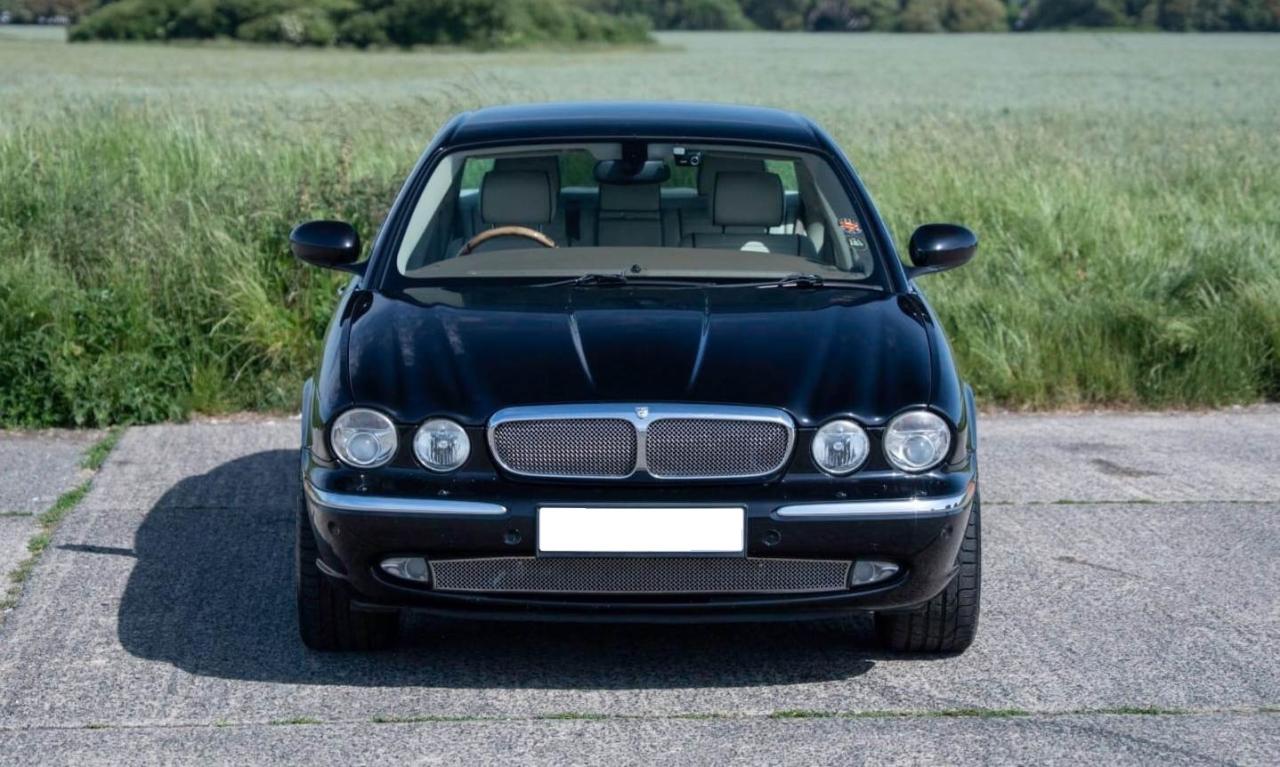 2004 Jaguar XJ SUPER V8