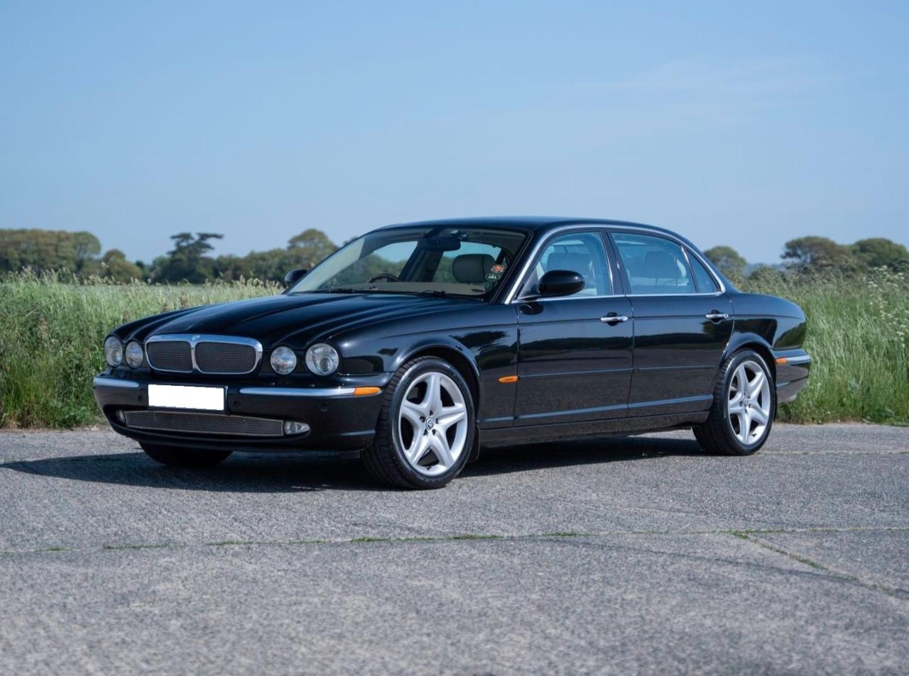 2004 Jaguar XJ SUPER V8