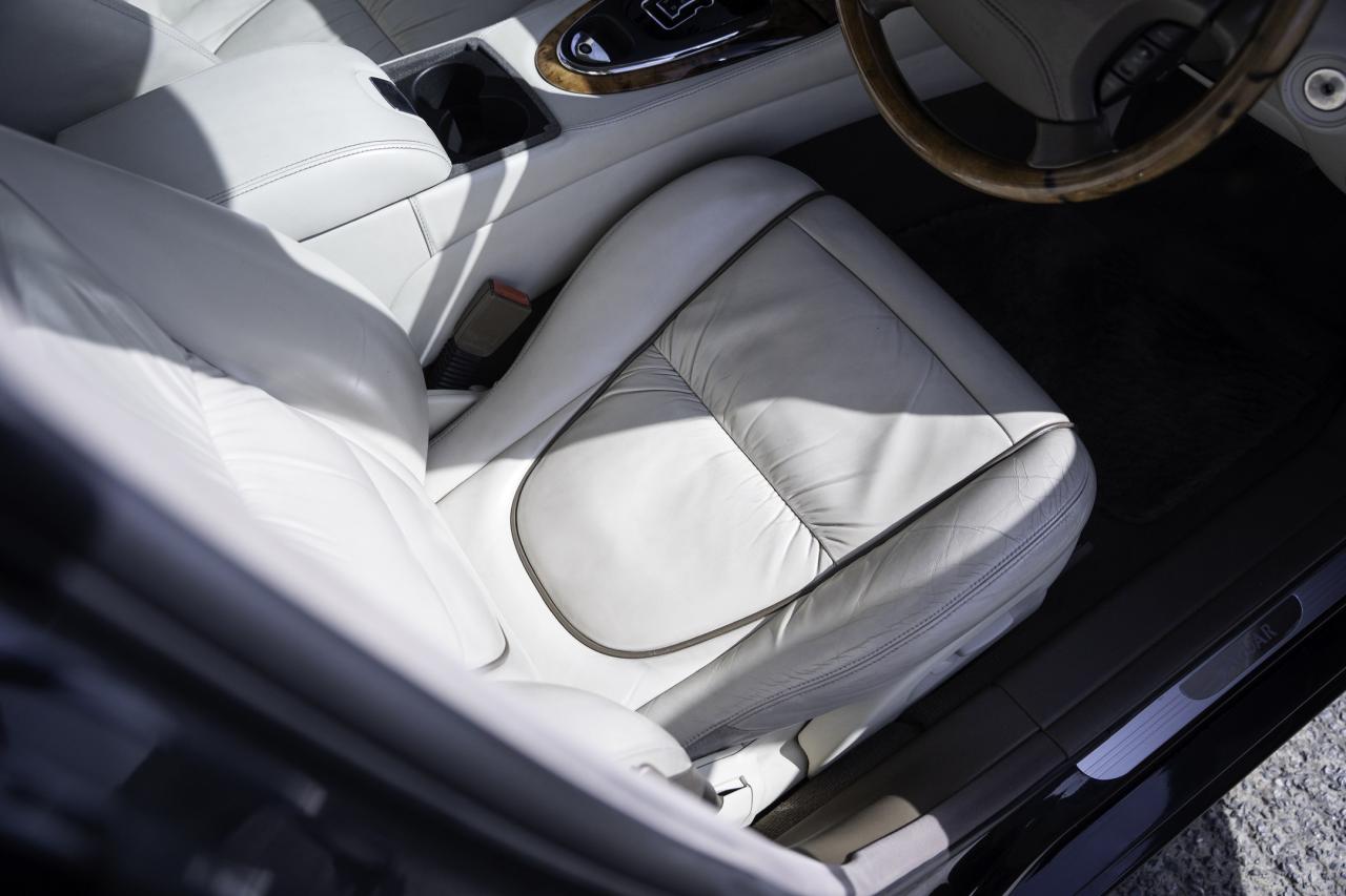 2004 Jaguar XJ SUPER V8